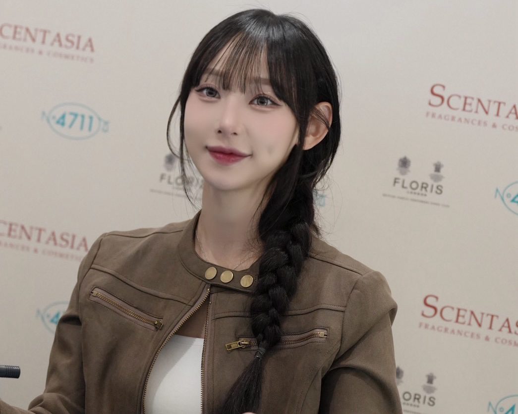 啦啦隊女神熙靜現身天母 SOGO！化身 Scentasia 先亞時尚香氛一日店長 「寵粉做1事」 粉絲嗨翻了