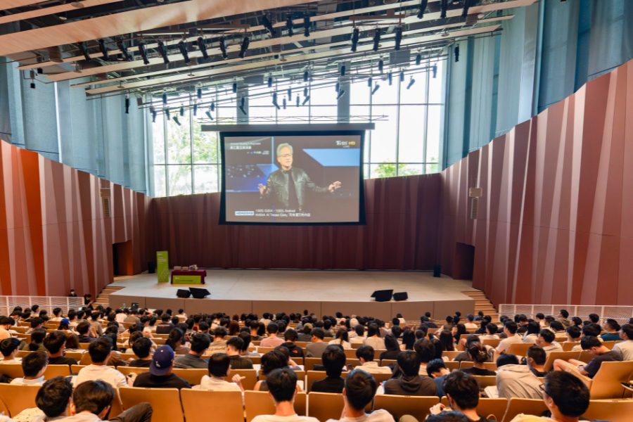 逢甲大學跟上「NVIDIA GTC Taipei」　校園直播同樂加碼GeForce RTX 50系列顯卡抽獎