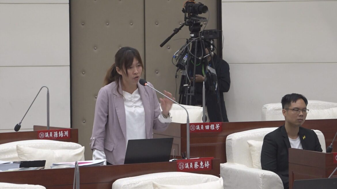 蔡惠婷關心教育  期盼校園基礎維護更有效率