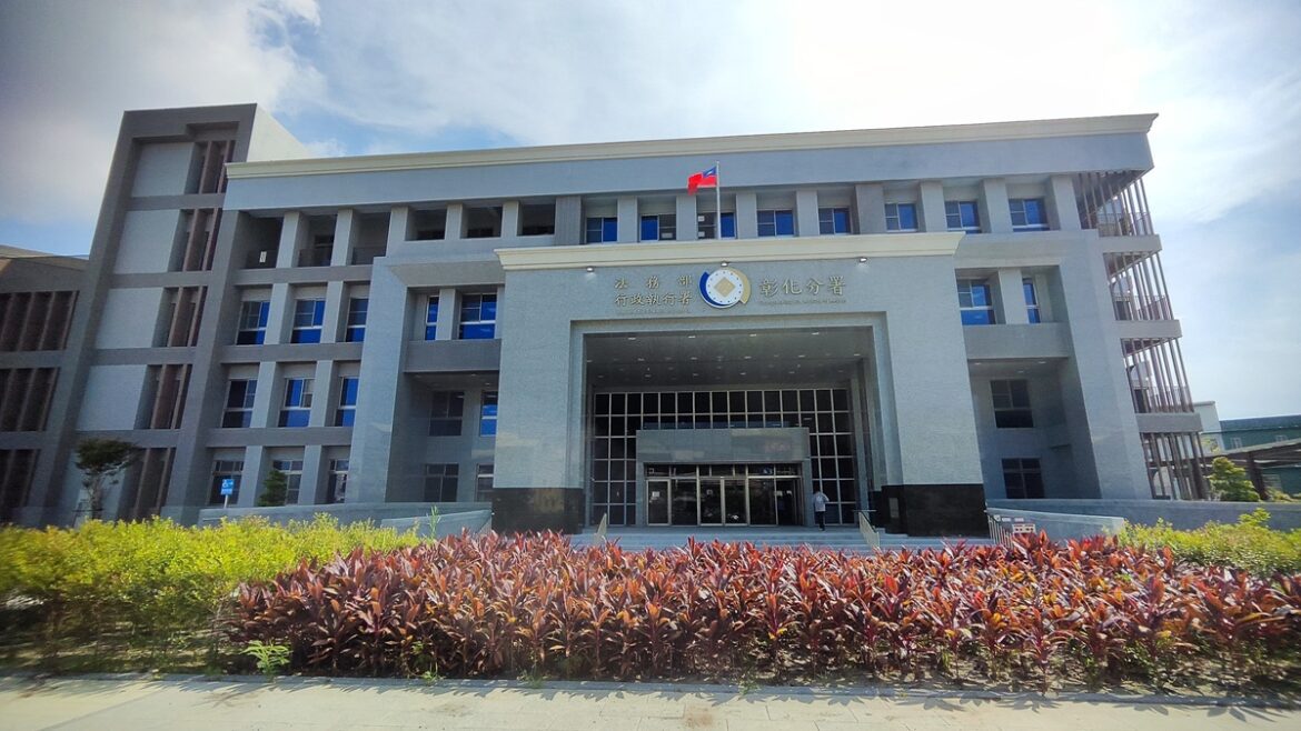 科技執法建功違規大戶無所遁形  扣押愛車義務人繳清罰鍰欠款